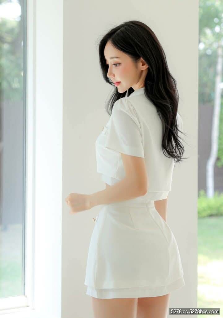 255758.jpg