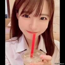 粉絲爆增最可愛的18歲中出性行為攝影