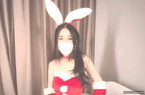 清純小仙女小姐姐【鍋鍋醬】✅白絲可愛聖誕小白兔主動騎乘榨精！勾人小妖精被大雞巴爸爸無套爆炒，源碼高清