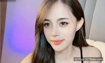 高顏值混血芭比女主播「avaxiaolu」乾渴淫穴需要雞巴的衝刺，抽插的時候帶出來白色晶體