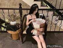 【某某門事件】 女僕餐廳認識的大一學生妹 劉婉婷 無套後入猛干後射在奶子上
