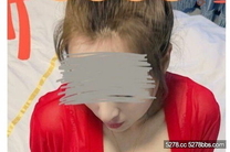 2025年2月最新，【重磅核彈】，綠帽90後淫妻，【北京夫妻】付費福利，極品小少婦，半露臉，被單男大學生狂操不停