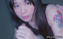 人妻 [Daisybaby] 身材豐腴皮膚白皙 在家雞雞口硬了主動上位騎乘 後入猛懟一逼白漿 拔吊射一肚皮