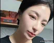 【某某門事件】抖音極品黑絲御姐 二姐 榜一定制高跟黑絲自慰，線下約啪曝光！