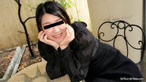 天然美眉 豐滿美女嘴唇為你服務！