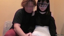 中出25歲年輕妻責備身體呻吟。