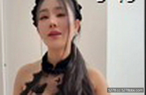 【足控綠帽狂喜】推特性愛大師95後綠帽情侶美腿女王「汐夢瑤」成熟狐媚禦姐，主動口交，又長又粗的大肉棒一口就吞下了