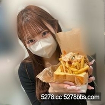 身高173cm苗條瘋狂的女孩雖然臉很可愛聲音卻像性野獸一樣。