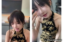 推特極品美女Song最新定制視頻完美露臉道具自慰！