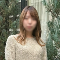關西美人妻擁有天使般的聲音關西腔很可愛無套連續生中出3P！