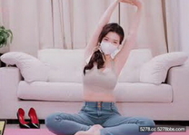 國產自拍AV 瑜珈軟妹子
