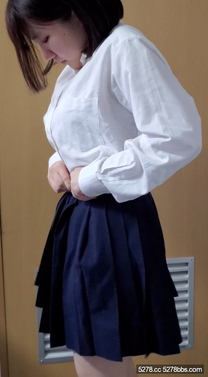 妹子換衣