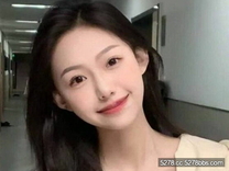 【某某門事件】衡陽師範學院❤️吳嘉妮❤️援交賣逼約炮私拍流出 黑絲淫娃口交深喉女僕裝激情3P 徹底淪爲精盆母狗！