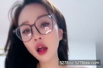 【少婦表妹】眼鏡御姐 揉奶玩逼激情上位一插到底 騷逼幹的淫水直流