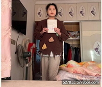 2025年新流出❤️裸貸重慶紋身妹 莫盈口叼內褲自慰視頻這滿身的皮膚病有點嚇人