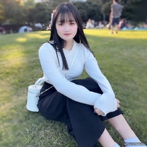 露臉無修正忙於獎學金18歲小動物系JD皮膚白皙素人陰道中出